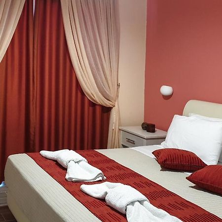 Helen Apartments & Studios Agios Stefanos Avliotes  Ngoại thất bức ảnh